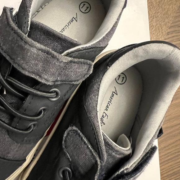 American eagle - Picture 2 of 7